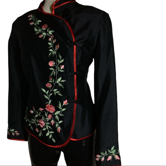 Fusion Black Embroidered Authentic Chinese Style - Picture 4 of 12